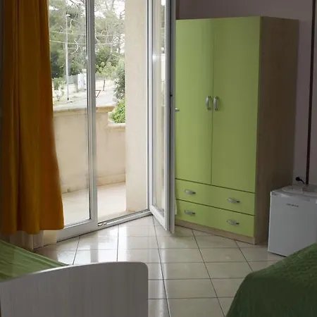 فندق مبيت وإفطار L'angolo