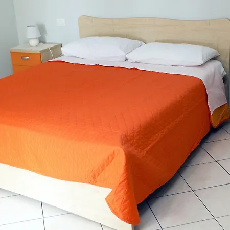 L'angolo 桑尼科拉