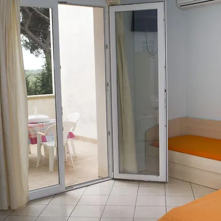 ベッド・アンド・ブレックファスト L'angolo サンニコーラ