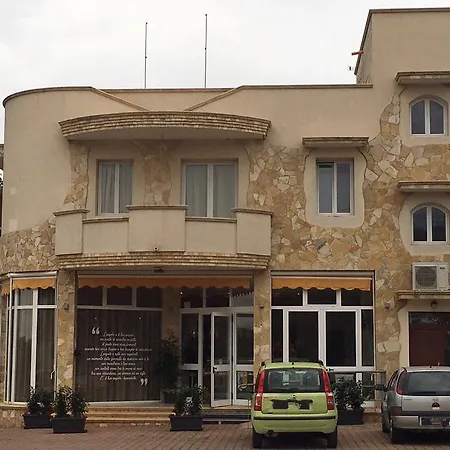 ベッド・アンド・ブレックファスト L'angolo サンニコーラ